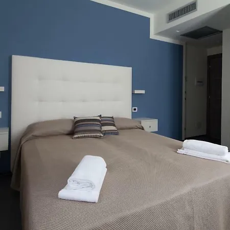 Konukevi Villino Wanda 4*