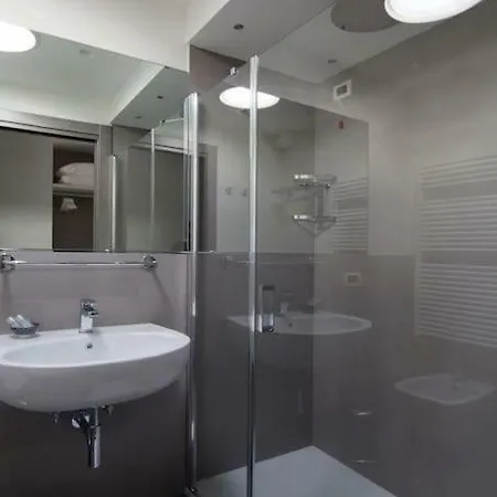 Villino Wanda בית הארחה מונטרוסו אל מארה