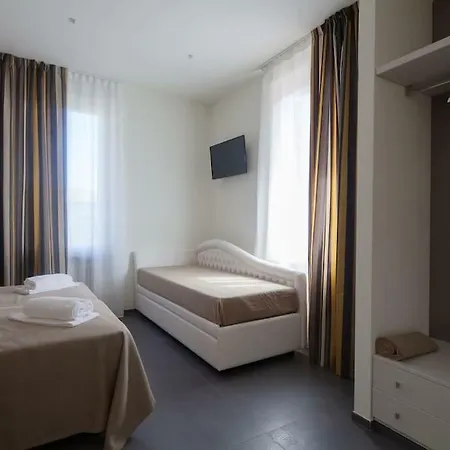 Villino Wanda ゲストハウス モンテロッソ・アル・マーレ